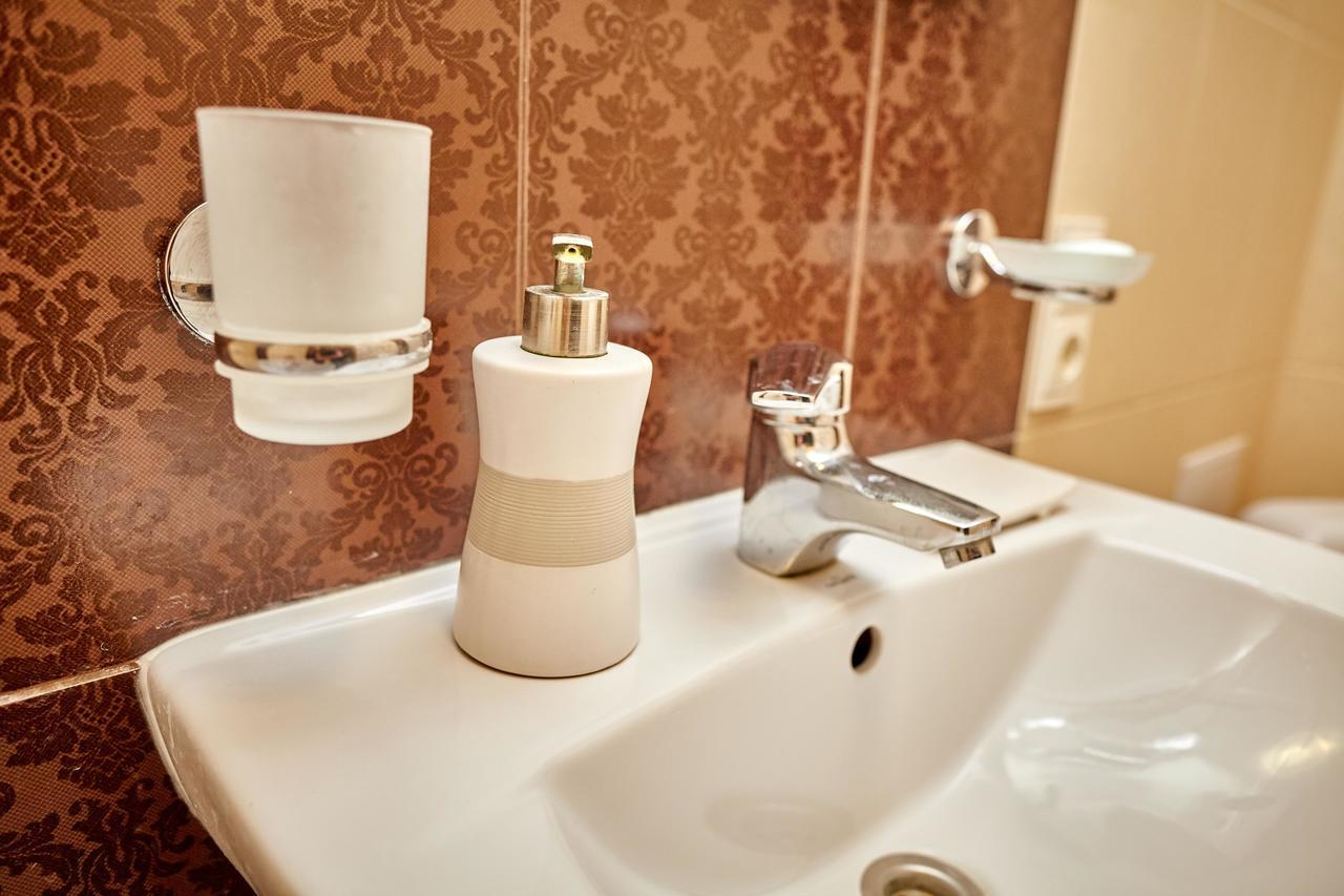 City Center Lux Family Apartment วินนิตซา ภายนอก รูปภาพ